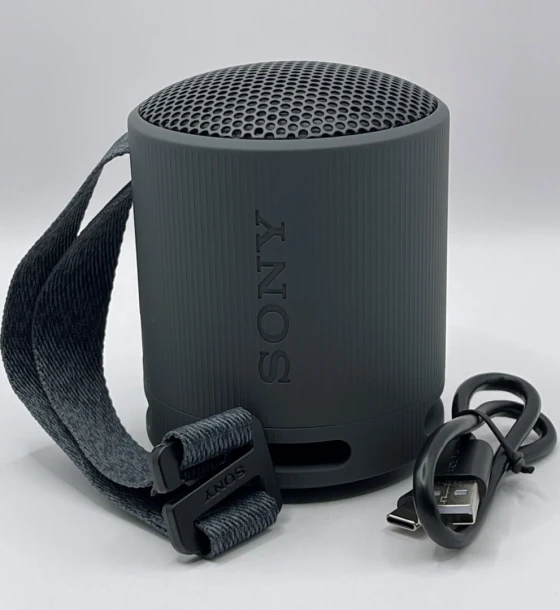 Sistem audio Boxa portabila SONY SRS-XB100B, Bluetooth v5.3, Fast-Pair, Clasificare IP67, Autonomie 16 ore, USB Type-C, Negru