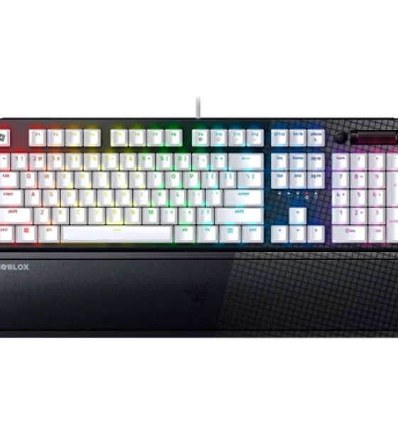 Tastatura Razer BlackWidow V3 Roblox Edition, cu fir, switch-uri Green tactile clicky, form factor full size, cu taste multimedia, iluminare customizabila RGB Razer Chroma, taste ABS