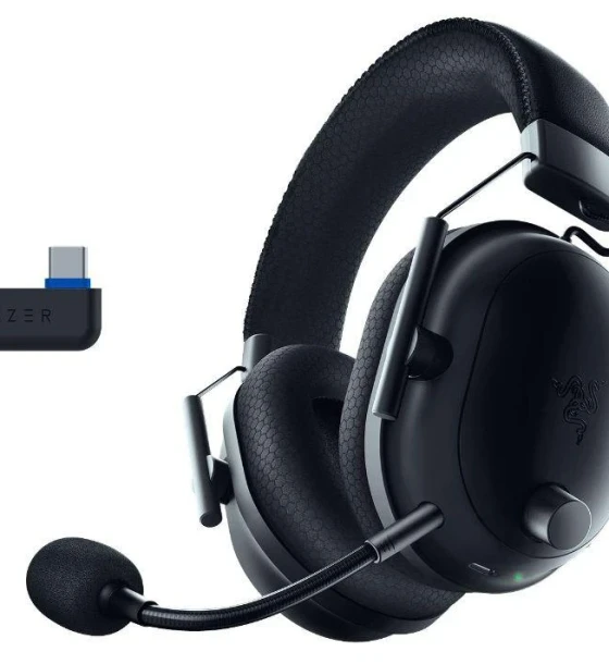 Casti wireless Razer Blackshark V2 Pro pentru Playstation, marime difuzoare 50 mm, raspuns de frecventa 12 Hz - 28 000 Hz, durata de viata baterie pana la 70 ore, negru