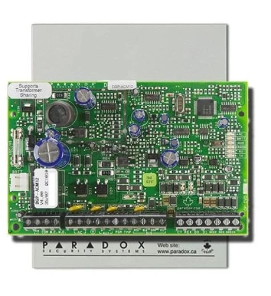 Centrala antiefractie Modul de control acces 4 fire conexiuni pentru 1 usa cititor de cartela, REX, contact de usa si iesire de yala compatibil cu cititoarele Wiegand 26-bit sau Paradox pe 4 fire R910/R915 acces