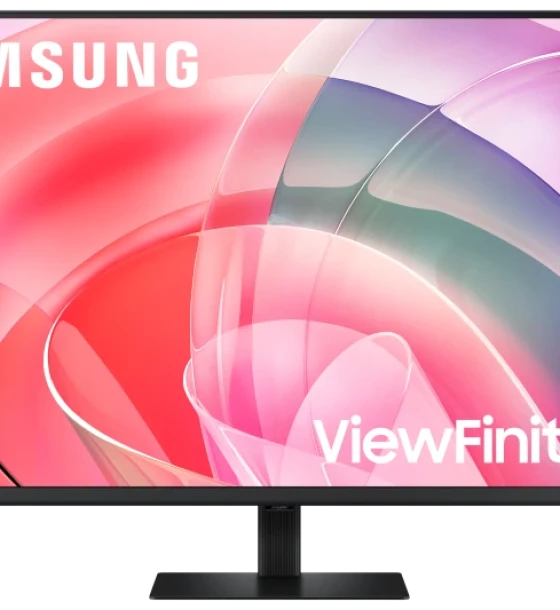 Monitor Samsung 37 inch LS37D700EAUXEN, 16:9, VA, 3840x2160, 60Hz, GtG 5ms, Luminozitate max 350 cdmp, Contrast static 3000:1, Contrast dynamic Mega Infinity DCR, Color