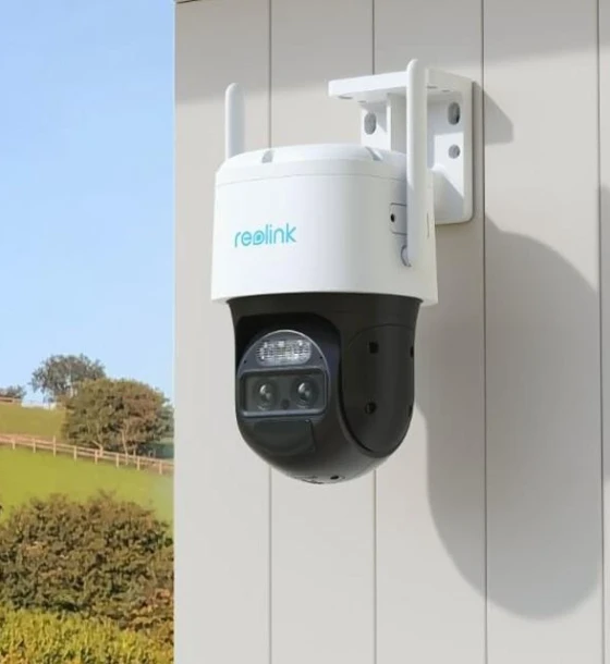 Camera de supraveghere Reolink Trackmix WiFi TRACKMIX SERIES W760 Senzor 1 inch+1/2.8 inchCMOS video 8 Megapixeli 3840 x 2160 pixeli Cadre/secunda 25 FPS Lentila fixa 2.8mm Diafragma F1.6