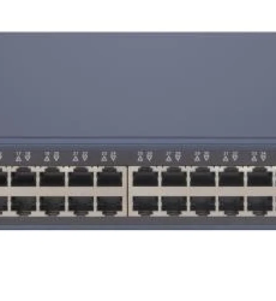 Switch PoE Hikvision DS-3E1552P-SI 48 x 10/100/1000M PoE Ports, 2 x gigabit RJ45, 2 x gigabit SFP, buget PoE 470 W, tensiune alimentare 100 to 240 V AC, 50 Hz, Max. 7.5 A